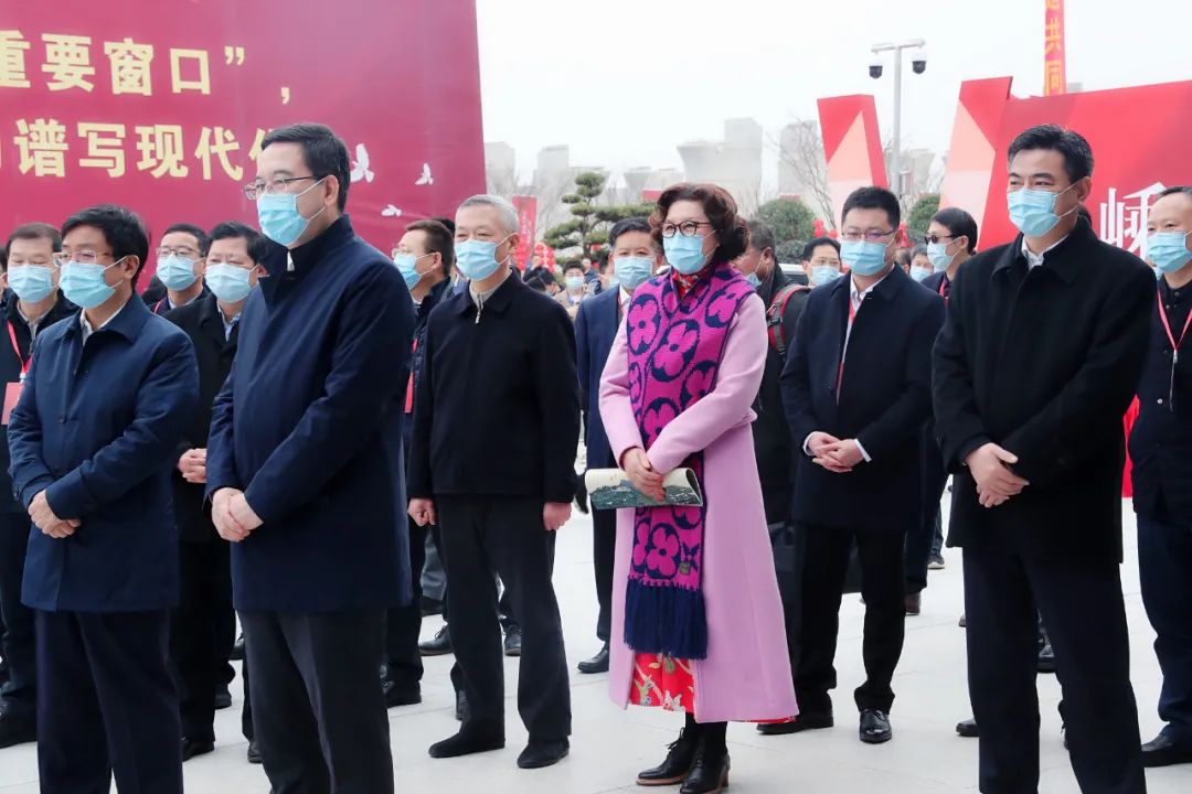 陈爱莲主席出席杭台高铁通车仪式