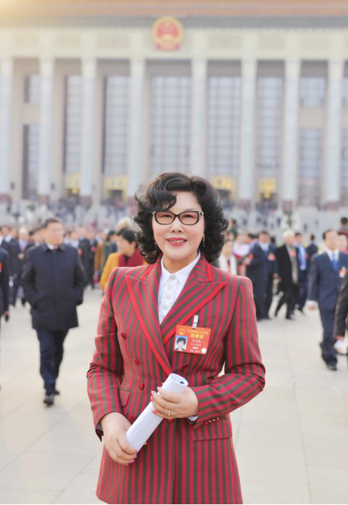 【中国经济周刊】全国人大代表陈爱莲：一个万亿级市场异军突起