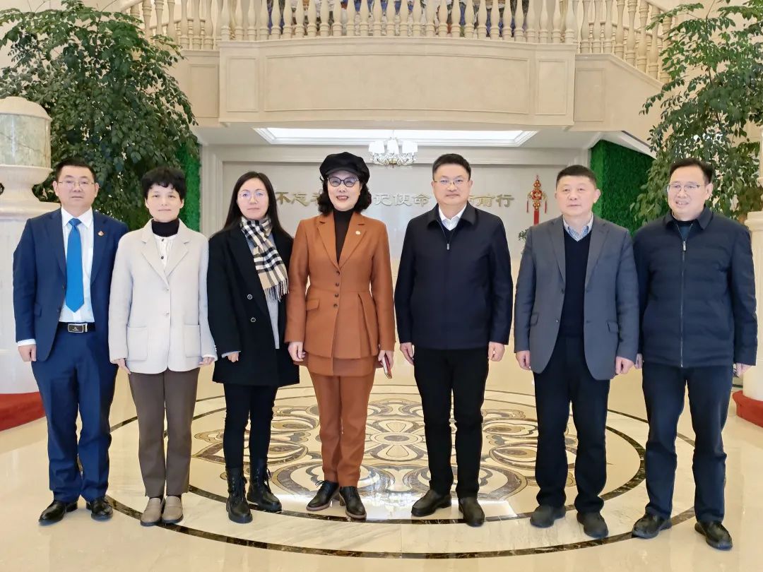 浙商总会党委书记吕晓峰调研万丰