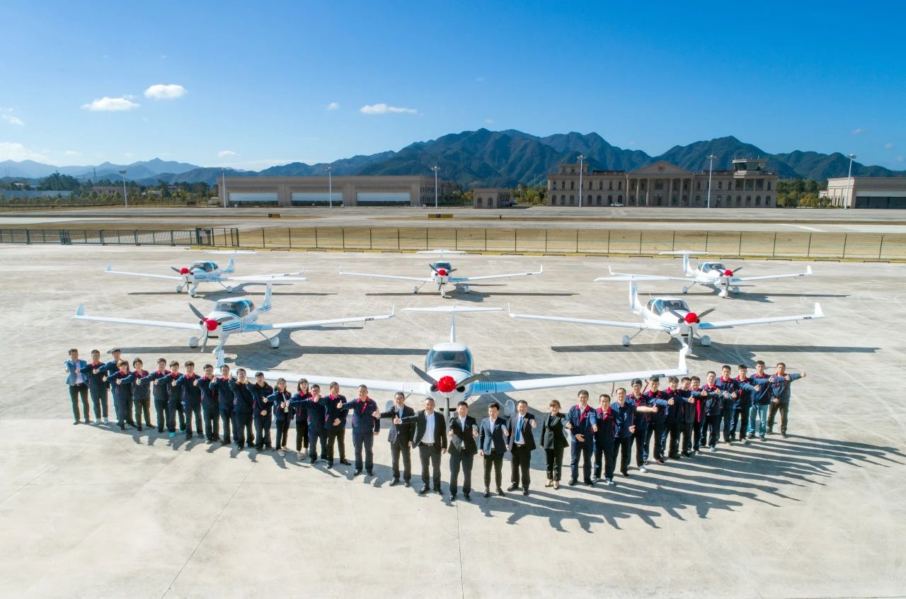 万丰中国造飞机首获通往印度的出口适航证