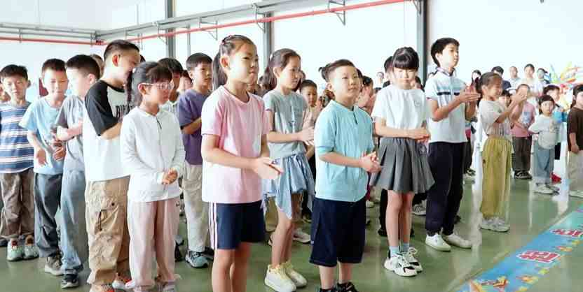 万林国际举办“童趣六一，粽享端午”双节同庆活动